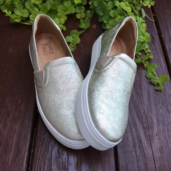 naturalizer women's carly 3 sneaker